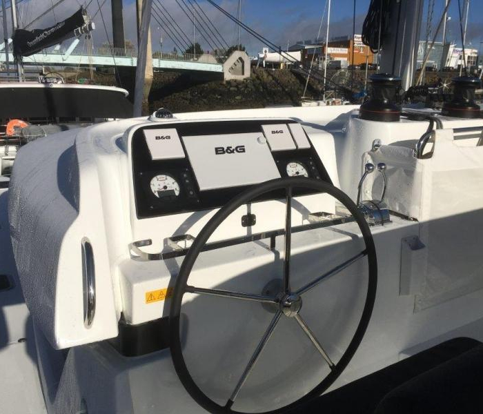 Martine | Lagoon 42 photo 6