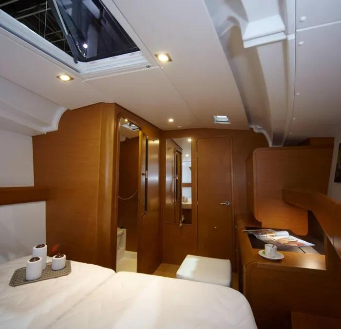 Genesis | Sun Odyssey 449 photo 12