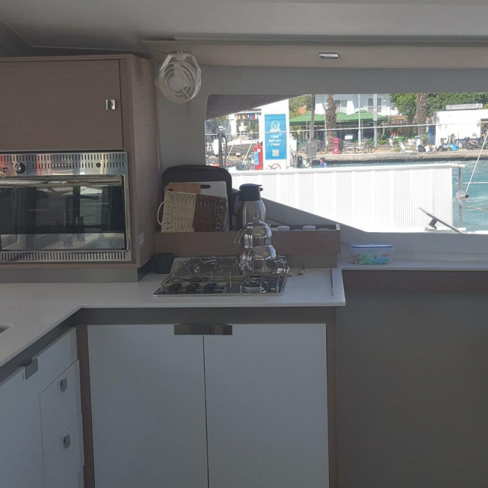 Ares X | Isla 40 photo 3