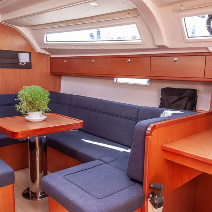 Ioli | Bavaria 41 Cruiser photo 2