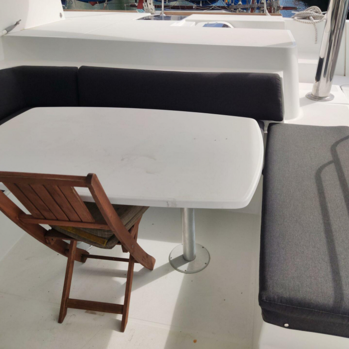 Watteau | Lagoon 52 photo 9