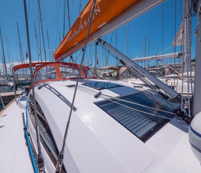 Happy | Elan 40 Impression photo 1