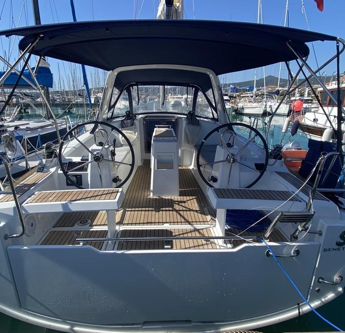 Polis | Oceanis 35.1 photo 8