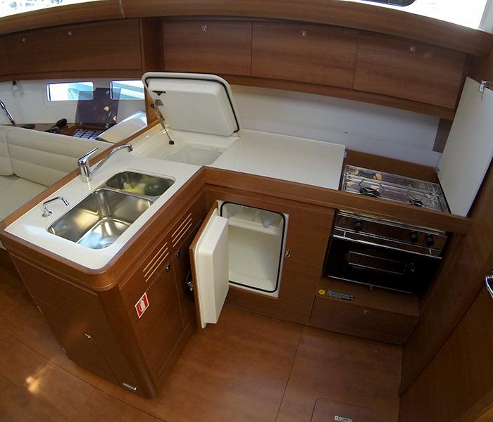 Amazing | Dufour 412 GL photo 16