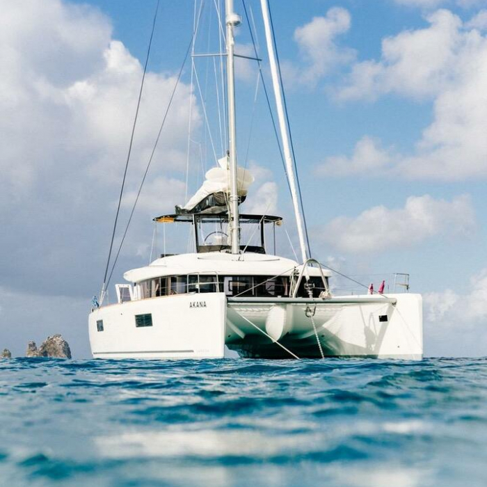 Akana | Lagoon 52F photo 3