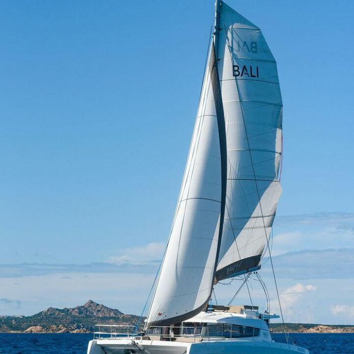 ORSA 5 - A/C, Generator, Water maker | Bali 4.2 photo 21