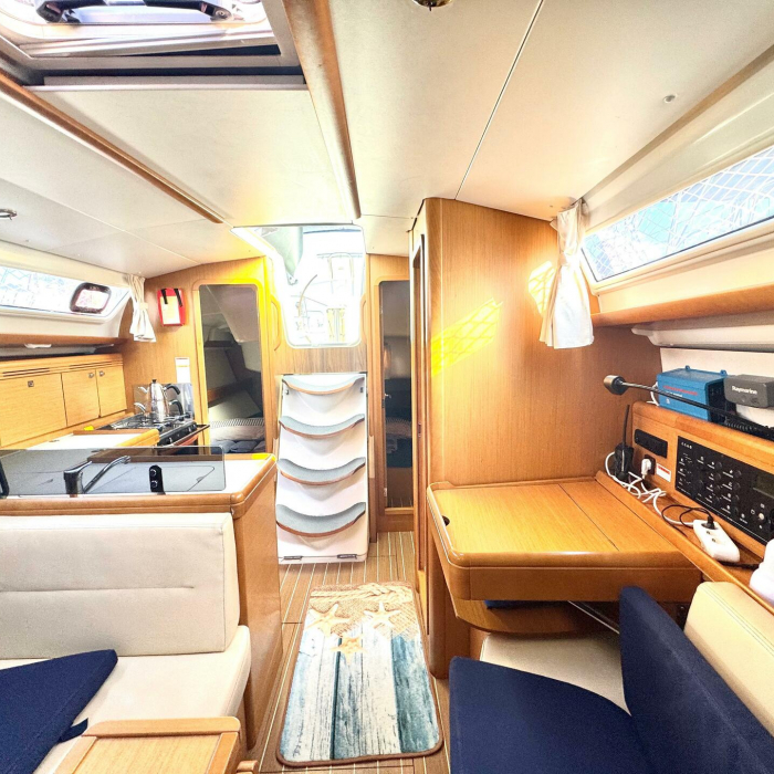 Che | Sun Odyssey 36i photo 10