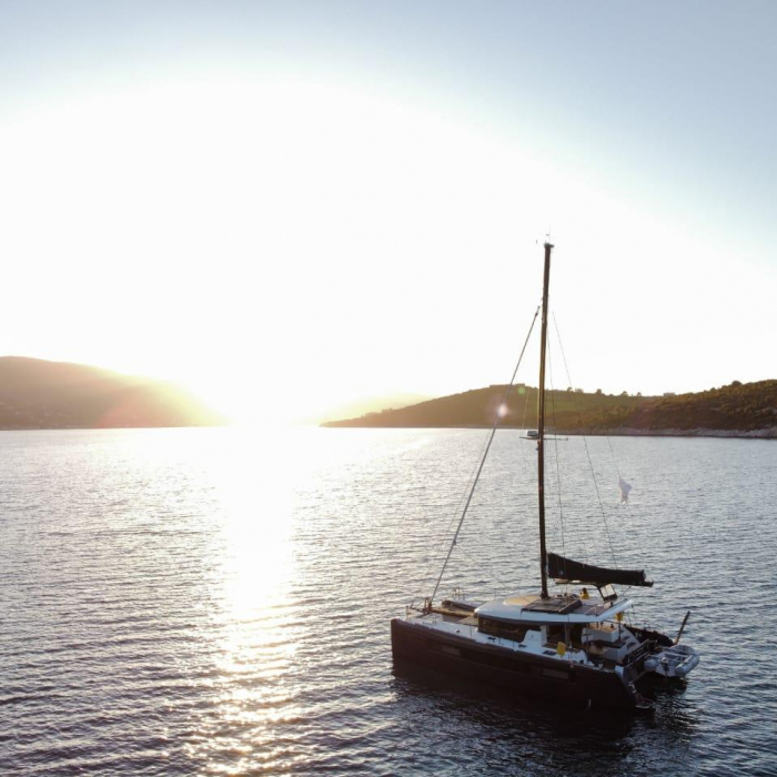 Sol Invictus VIP-equipped | Lagoon 40 photo 22