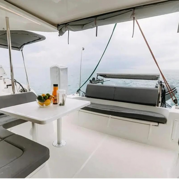 Lydia | Excess 11 photo 12