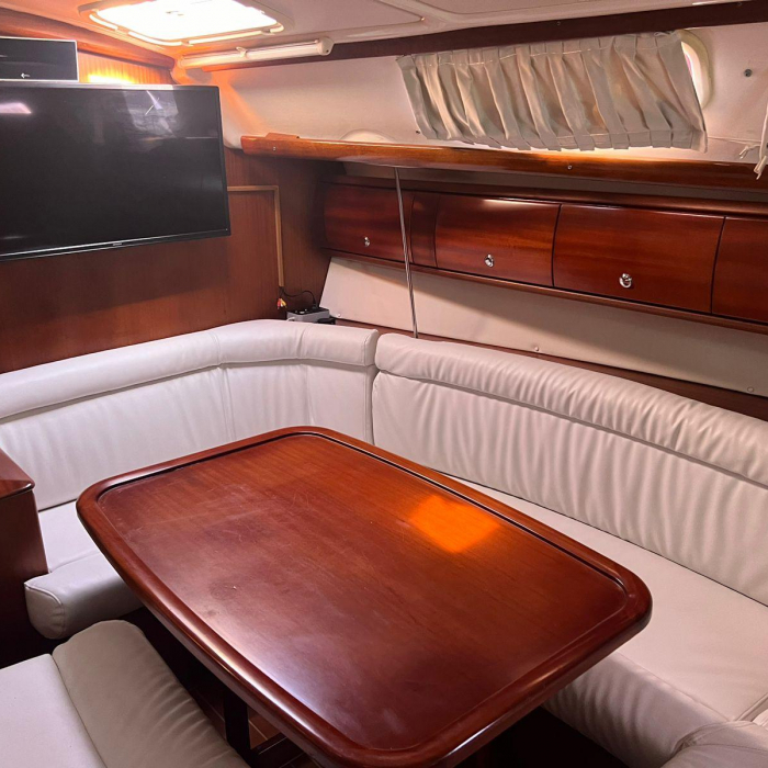 Limnos | Bavaria 38[G] photo 10