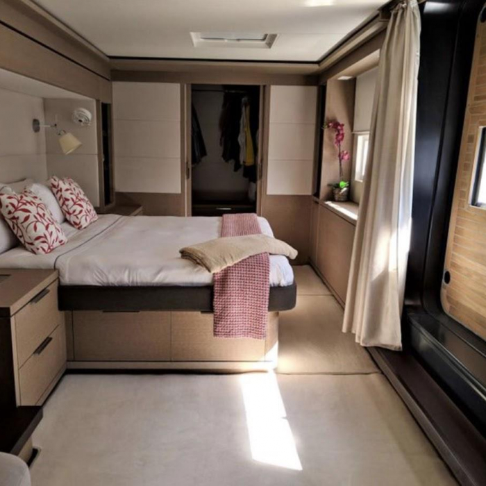 JUST MARIE II | Lagoon 78 photo 4