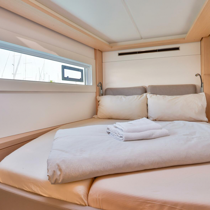 St. Tatiana | Lagoon 46 photo 15