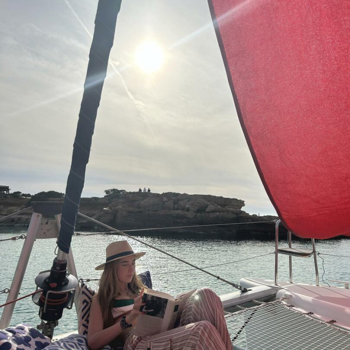 Nusa | Lagoon 400 photo 34