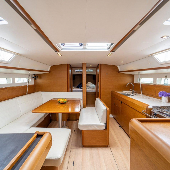 Ciao Bao | Sun Odyssey 519 photo 15