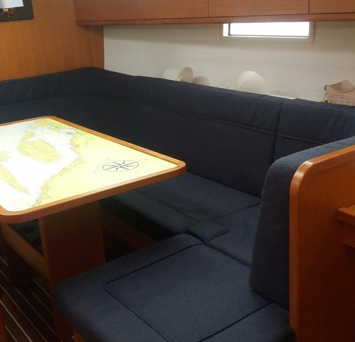 Lory | Bavaria Cruiser 41 photo 7