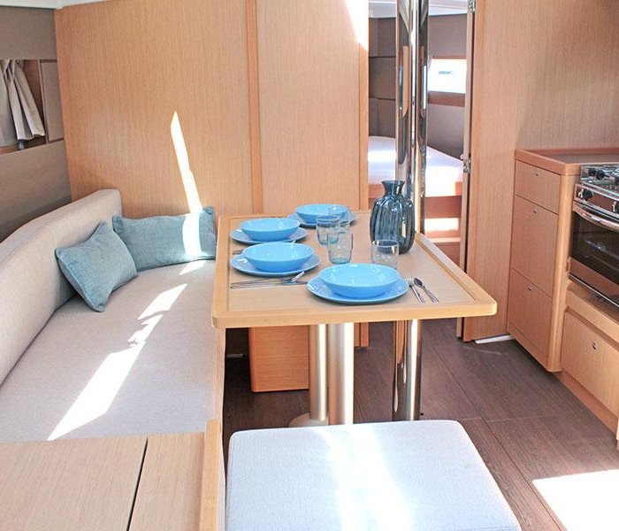 BOHEMIAN RHAPSODY | Oceanis 38.1 photo 11