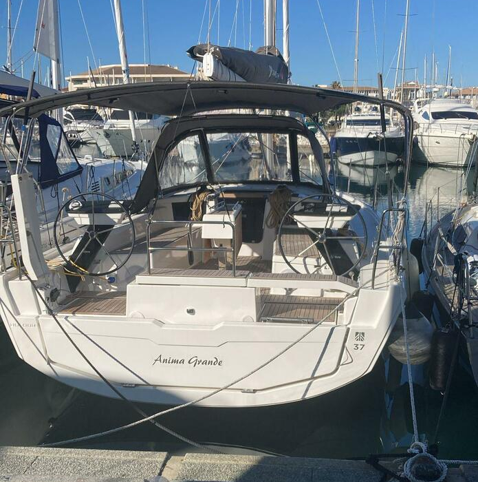 Anima Grande | Dufour 37 photo 5