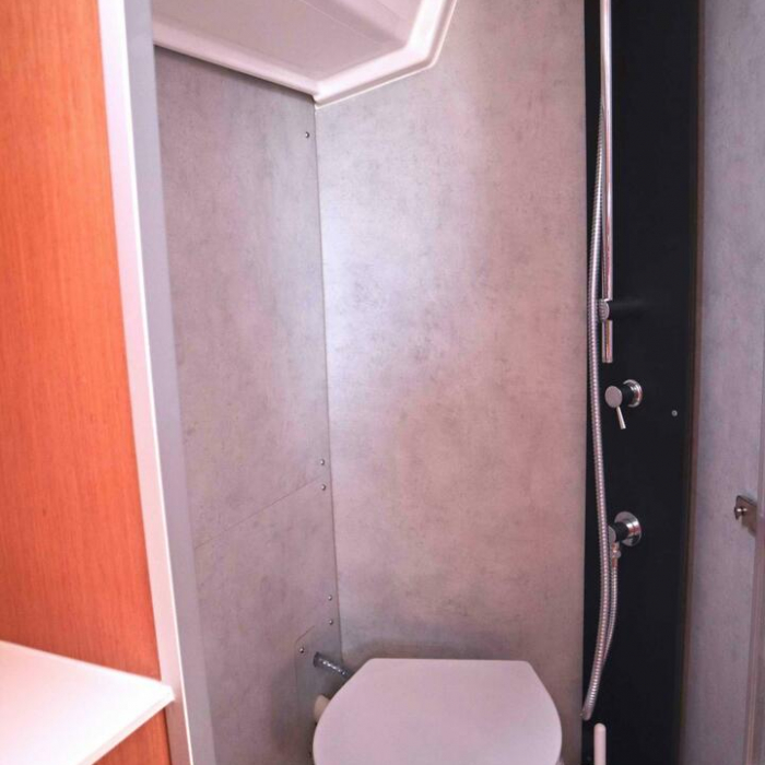 Prestige | Bavaria C42 photo 29