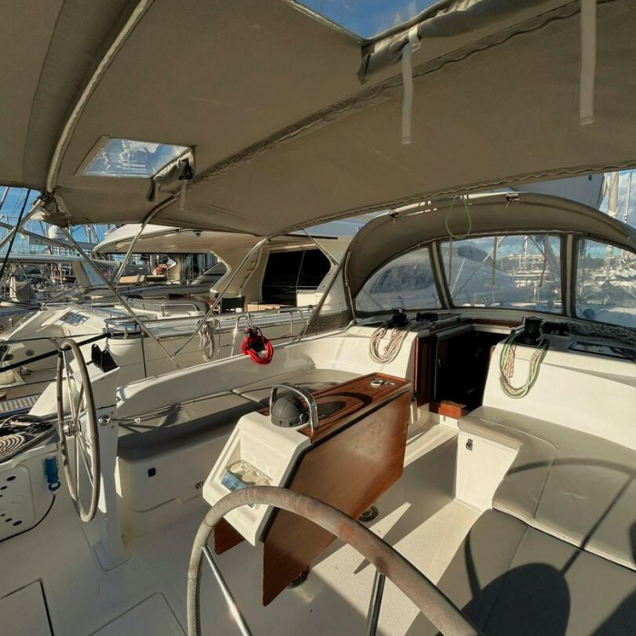 Lina | Bavaria cruiser 51 photo 4