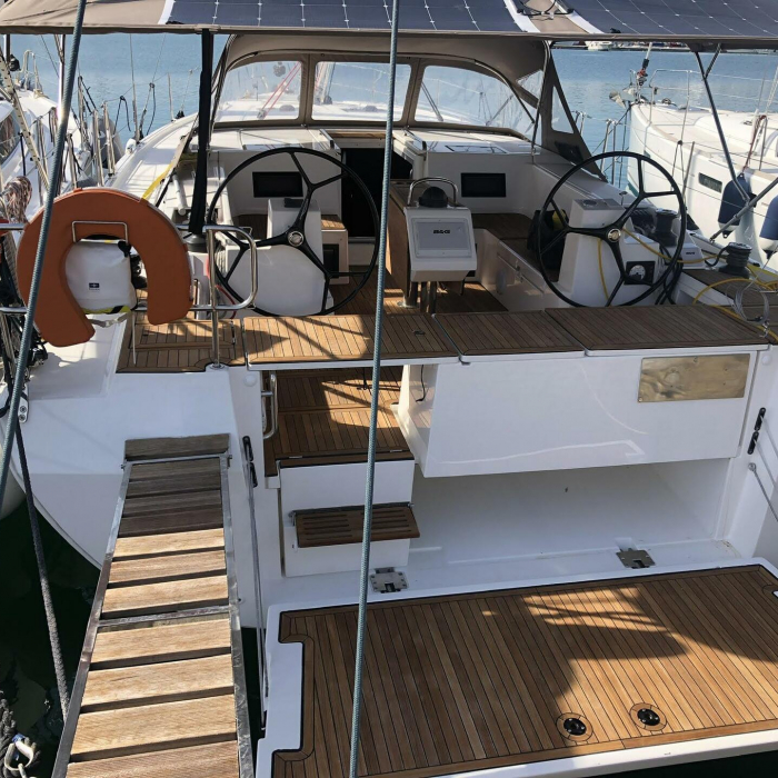 Economy | Bavaria C45 Holiday photo 1