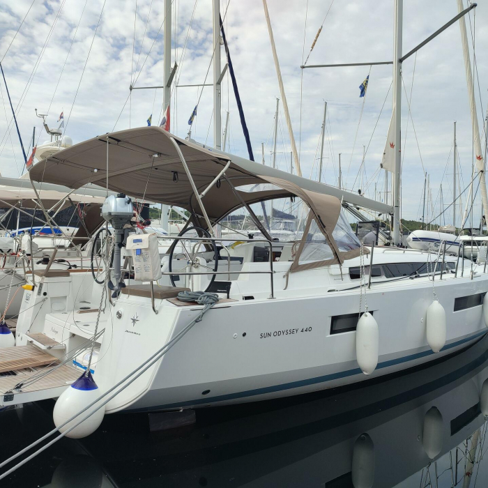 Palanga | Sun Odyssey 440 photo 6