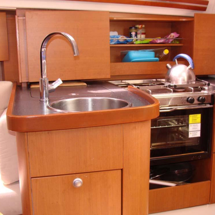 Selini | Hanse 325 photo 17