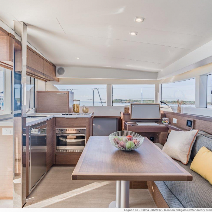 Miber Aries | Lagoon 40 photo 10