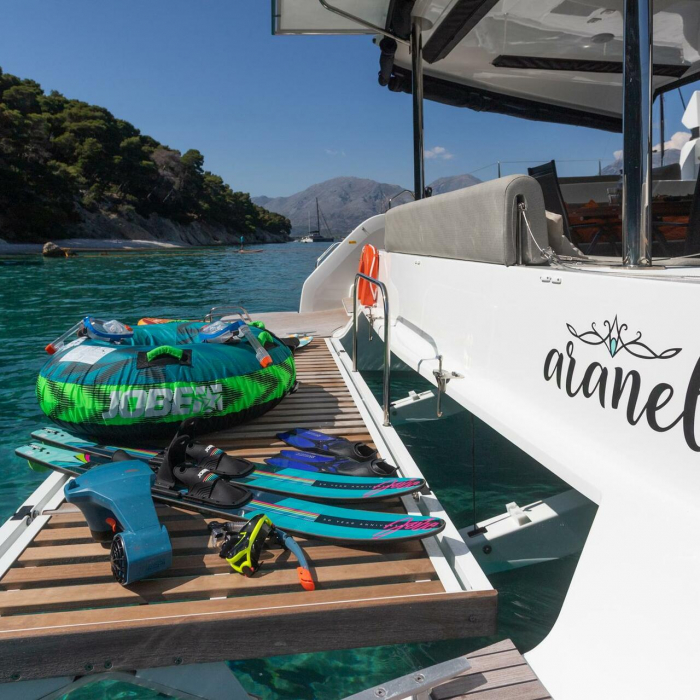 Aranel | Lagoon 51 photo 9