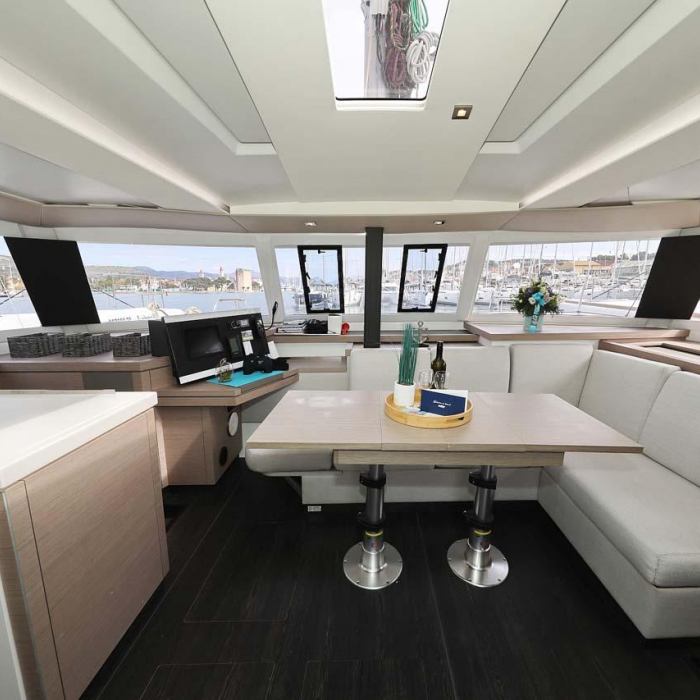 La Mula | Fountaine Pajot Astrea 42 photo 32
