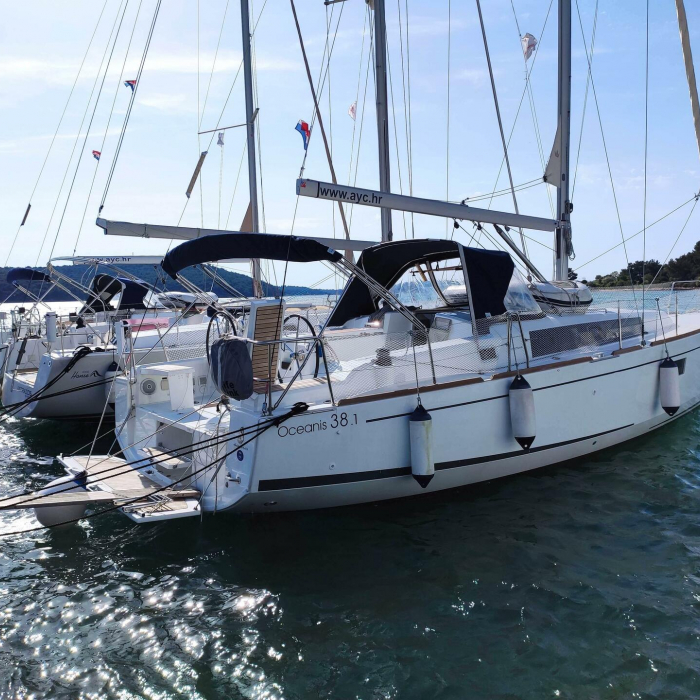 Citrea | Oceanis 38.1 photo 18