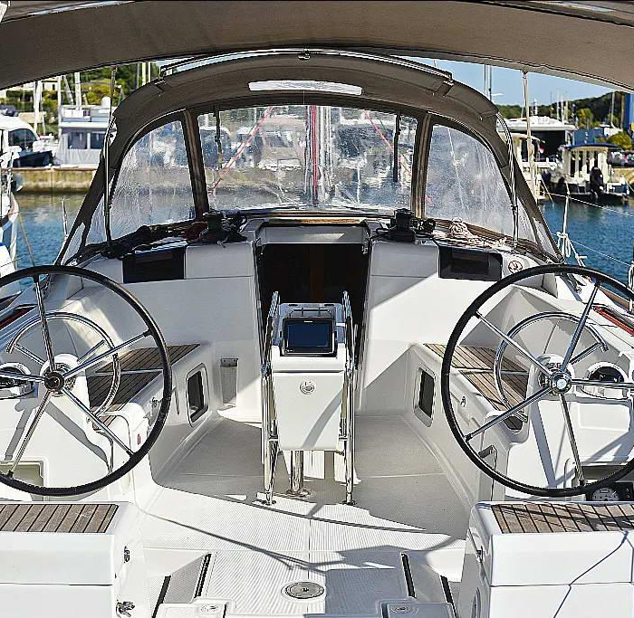 Economy | Sun Odyssey 449 photo 18