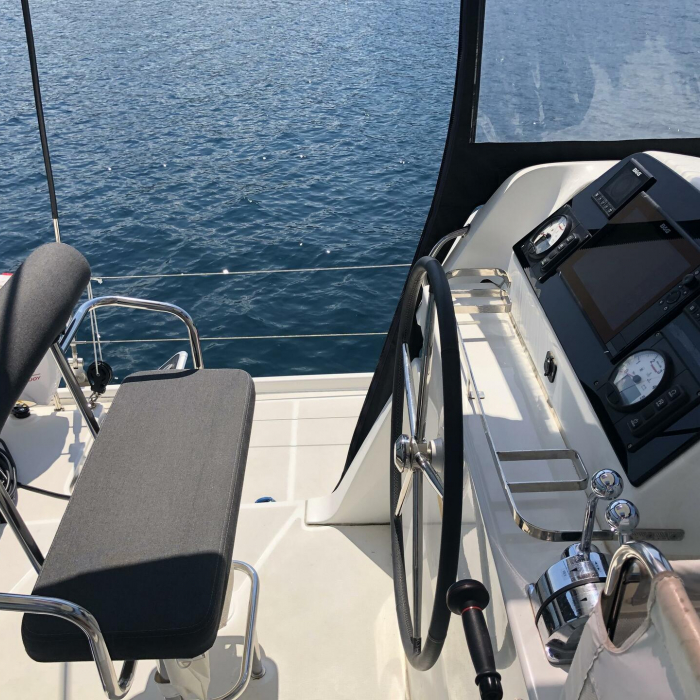 Loki | Lagoon 42 photo 17