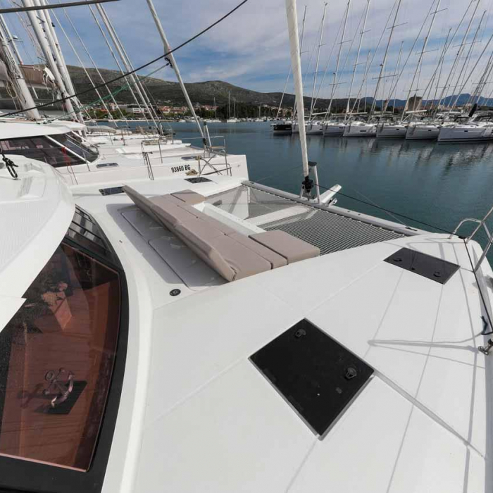Alchiba | Fountaine Pajot Astrea 42 photo 28