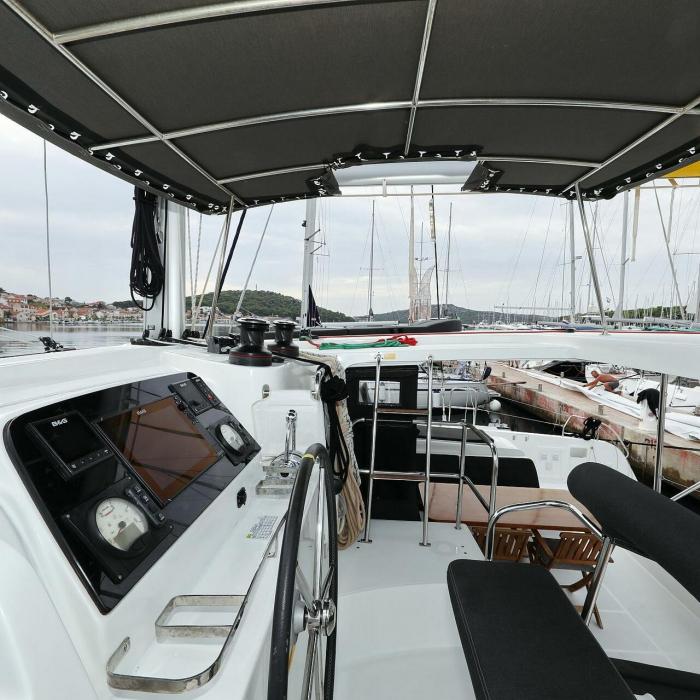 Air Wave | Lagoon 42 photo 6