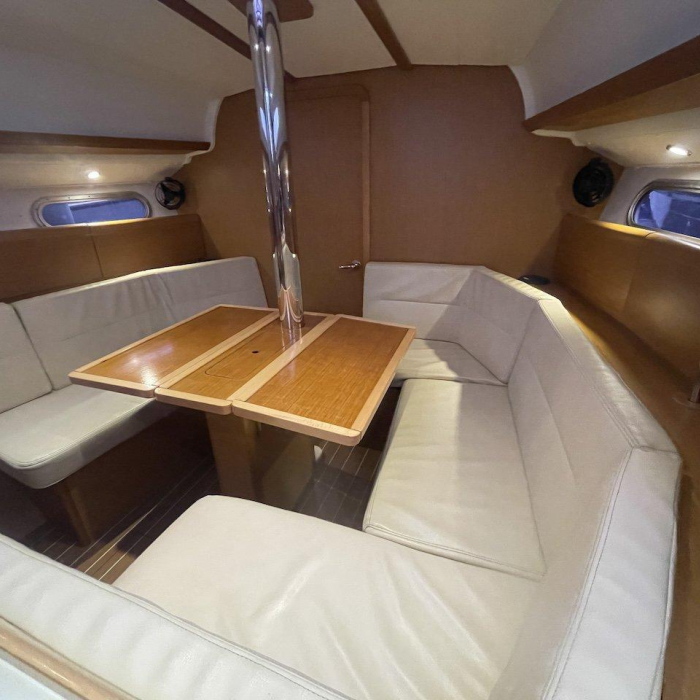 Agatha | Sun Odyssey 36i photo 17