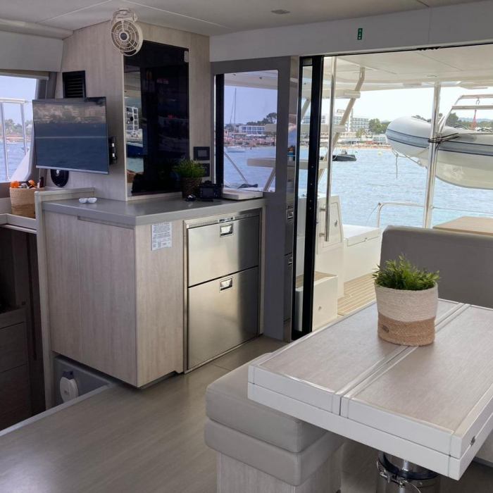 LEOPARD 43 PAULINE POWERCAT | Leopard 43 Power Cat Full Equipe photo 17