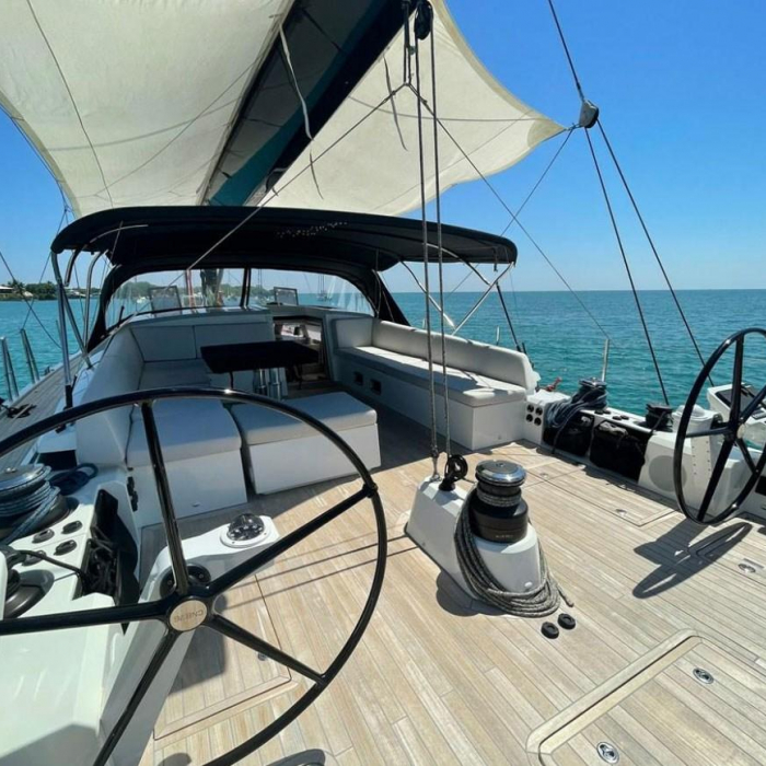 Bubbles | CNB 76 photo 4