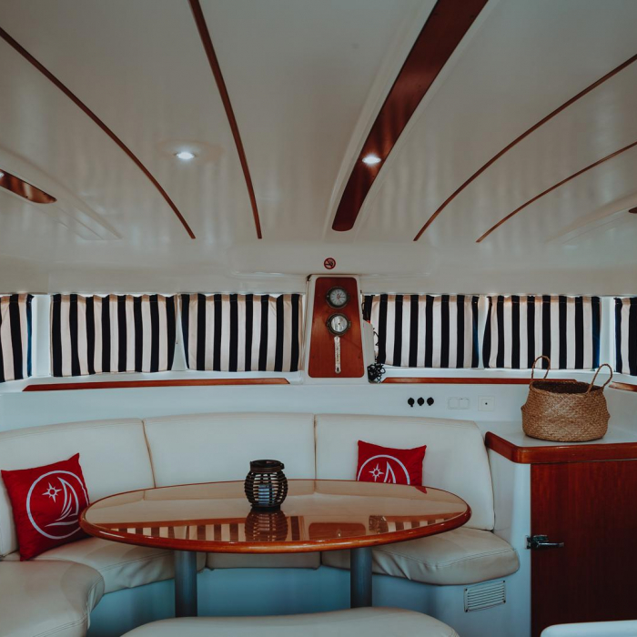 Caramela | Lagoon 380 photo 5