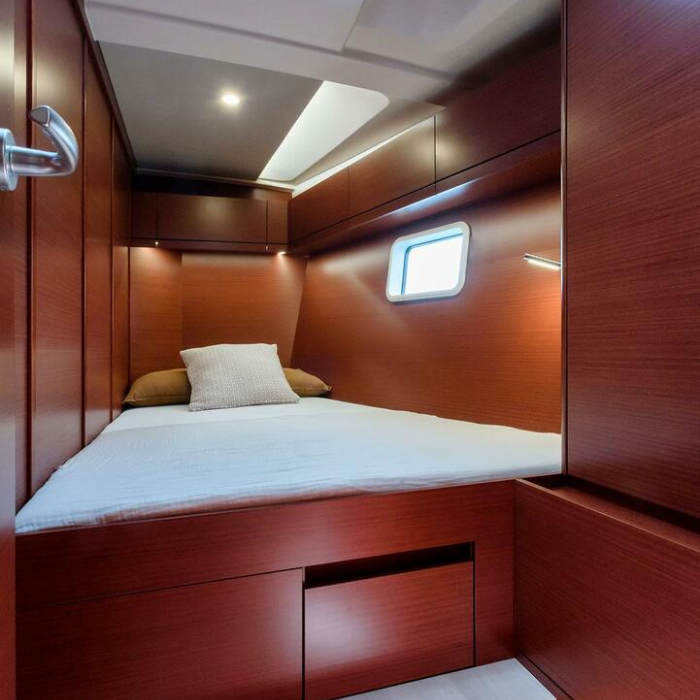 Atena - Water maker, Solar Panel | Hanse 508 photo 15