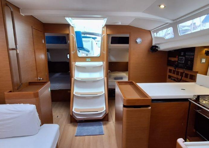 Soyka | Sun Odyssey 440 photo 8