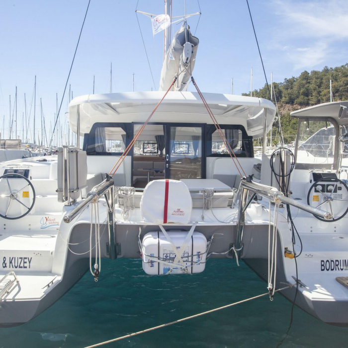 Teo & Kuzey | Excess 11 photo 10