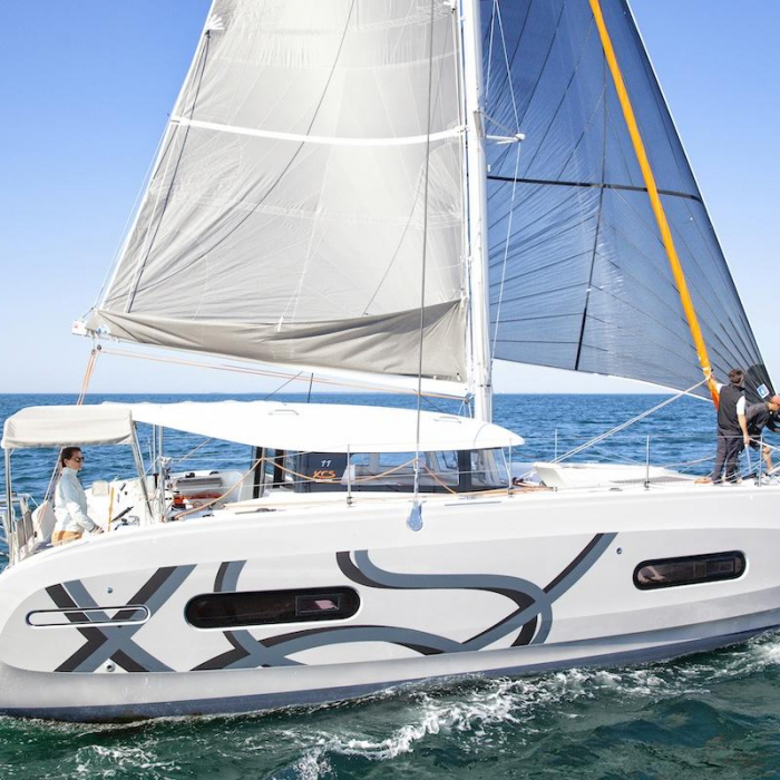 Hinatea | Excess 11 photo 1