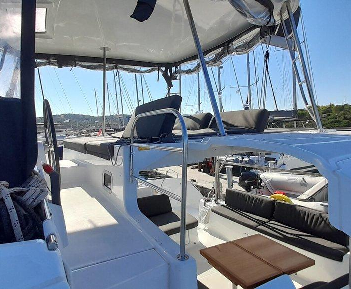 Free Bird II | Lagoon 46 OW photo 7