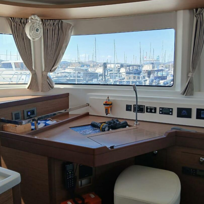 Ostraco | Lagoon 46 photo 16