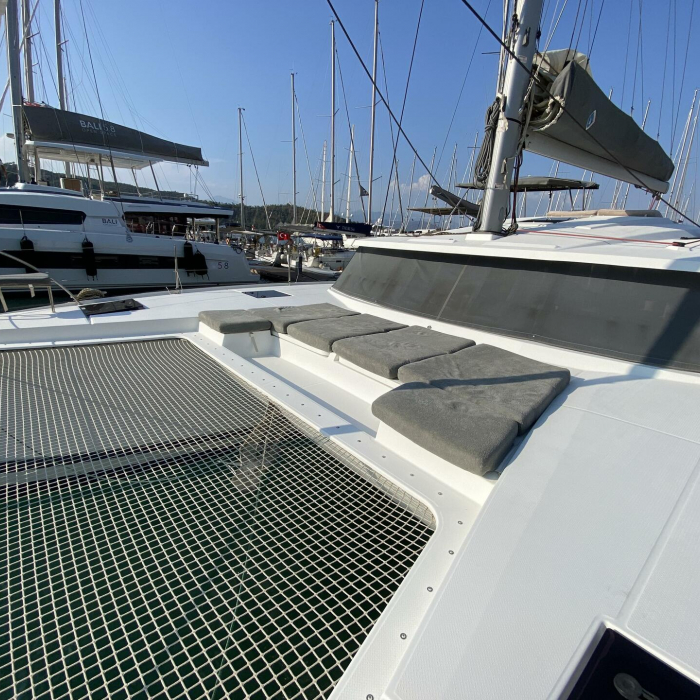 Osaya | Astrea 42 photo 9