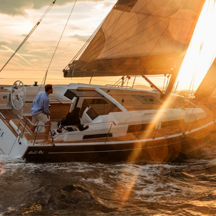 Sunny Day | Hanse 388 photo 3