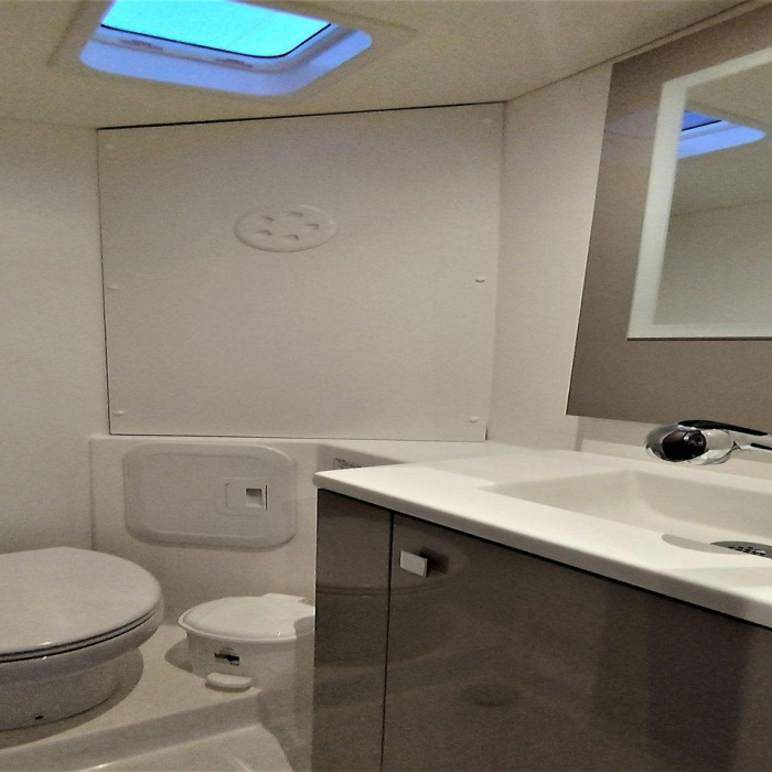 Joy | Fountaine Pajot Isla 40 photo 10