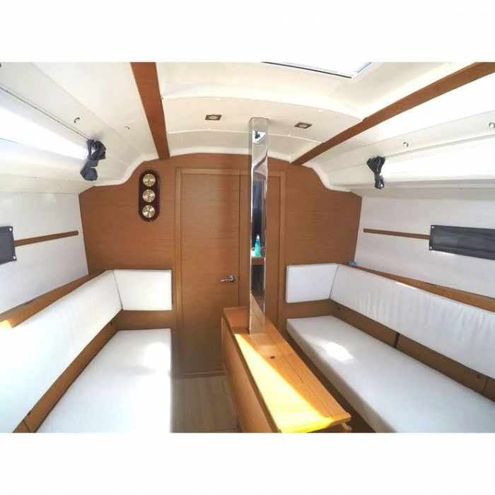 Sarita | Sun Odyssey 349 photo 4