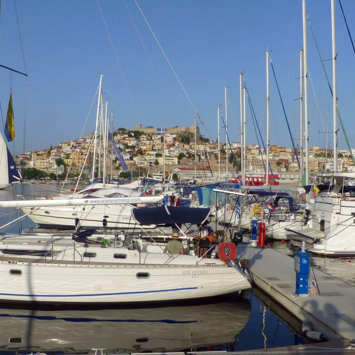 Tatanos | Sun Odyssey 43 photo 30