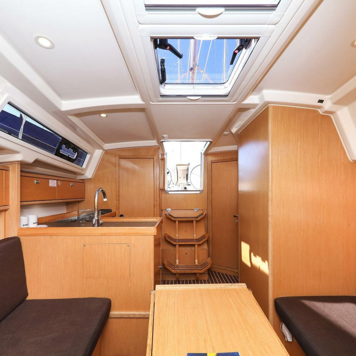 Lady One | Bavaria Cruiser 34 photo 37